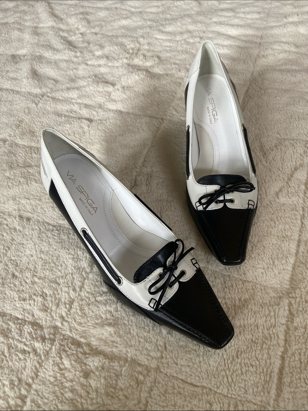 Via Spiga Black and White Leather Kitten Heel Loafers